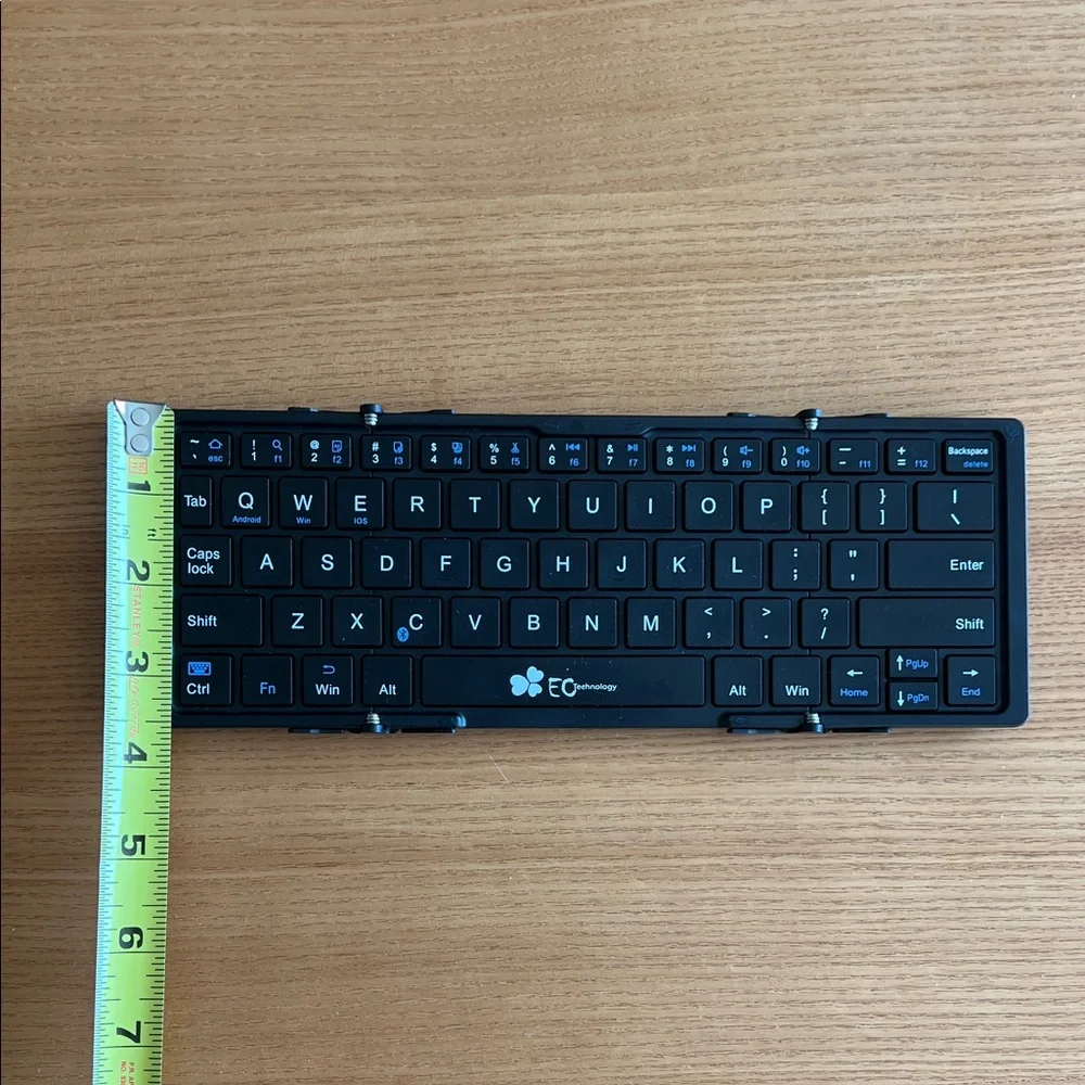 Black Wireless Keyboard